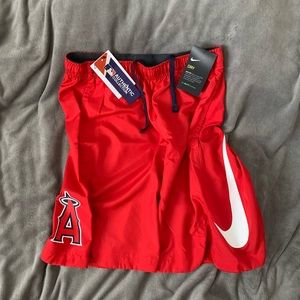 NWT Nike MLB Anaheim Angels Baseball Shorts Red Men’s Size Small